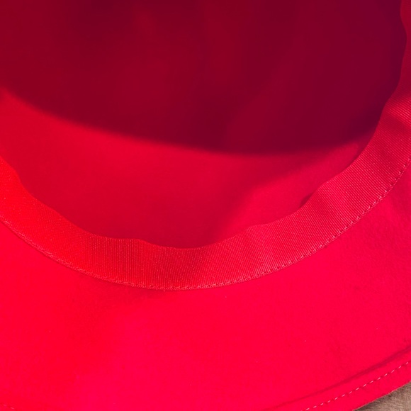 🌟4xHP🌟NWOT Red Double Tie Knot Cloche - Picture 8 of 9